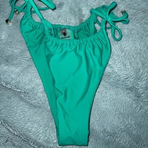 Green string bottoms!
